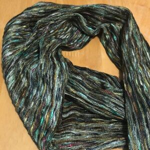 Dana Hebert infinity scarf - just gorgeous